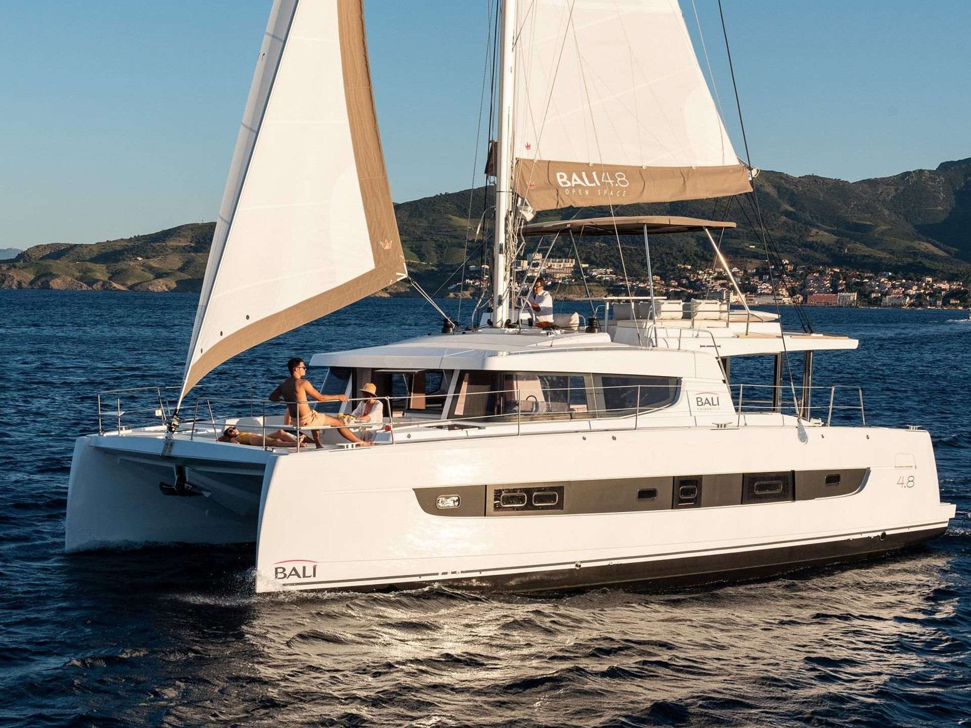 7436575080000102535_B48_main.jpg