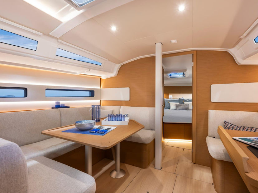 Jeanneau 41 Starlet