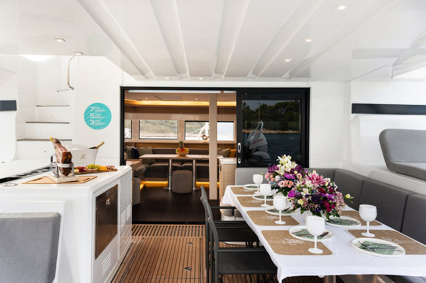 Lagoon 55 Lady M