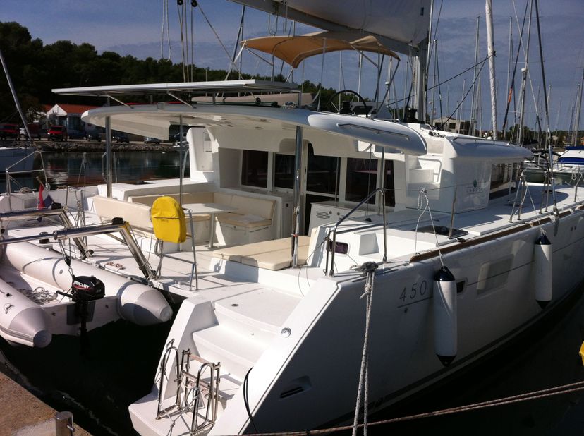 Lagoon 45 Bevanda