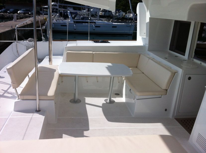 Lagoon 45 Bevanda