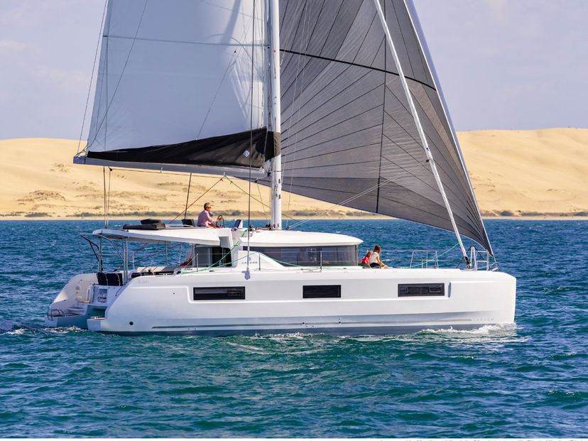 Lagoon 46 Vuk - Iconic version
