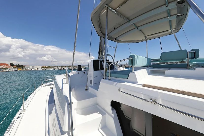 Bali Catamarans 4.6 Brain