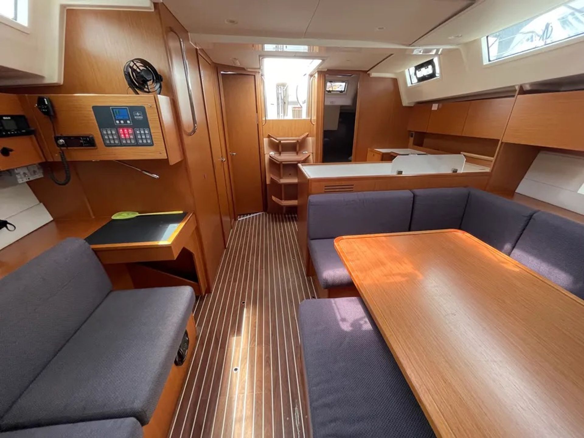 7461753120000100171_Katrin_int.jpg