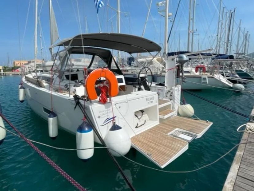 Dufour Yachts 39 ALMA LIBRE IX
