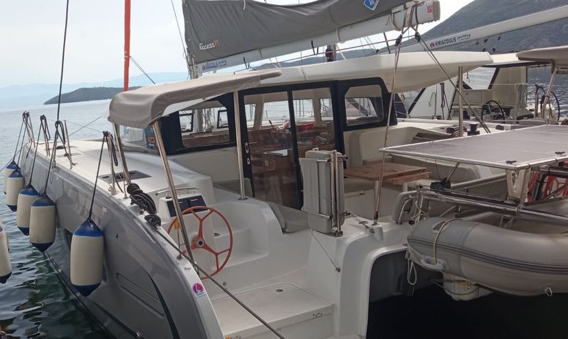Excess Catamarans EX MALAOLAUR