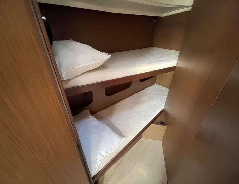 Beneteau 40 ALMA LIBRE VII