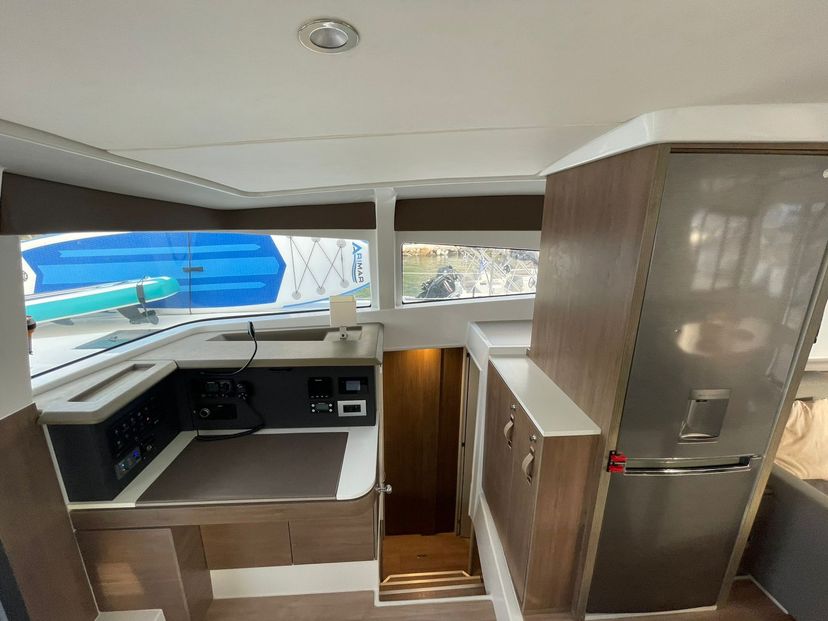 Bali Catamarans 4.2 Kebifor