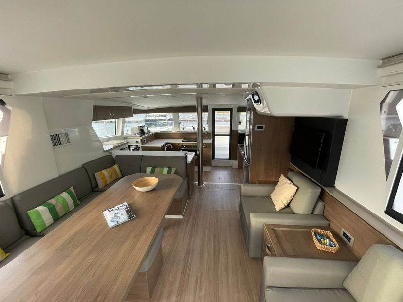 Bali Catamarans 4.2 Kebifor