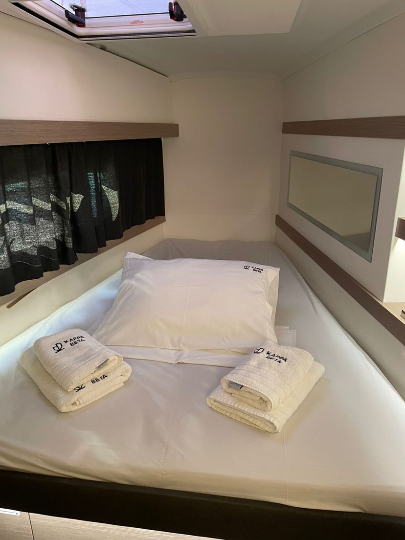 Fountaine Pajot 40 Kebitree