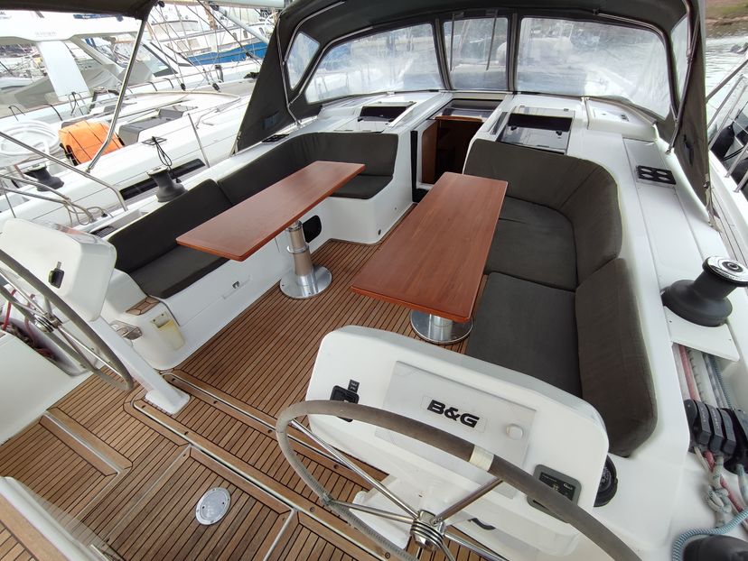 Hanse Yachts 50 Change of Seasons