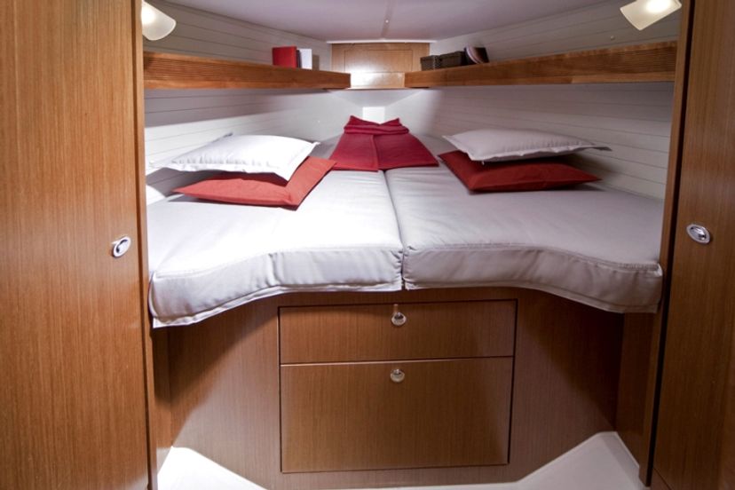 Bavaria Yachtbau 32 CRUISER Star Chiara