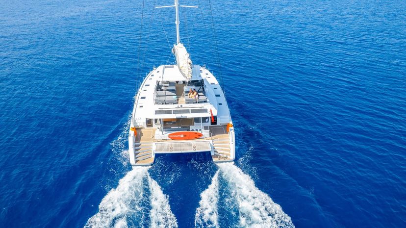 Fountaine Pajot ALEGRIA 67 Mus 3