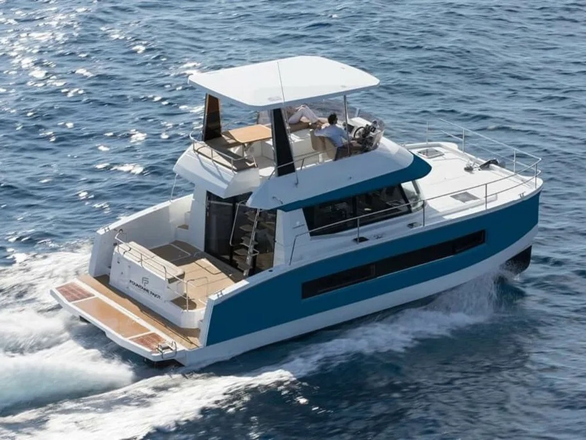 7524217950000105620_MY37_main.jpg