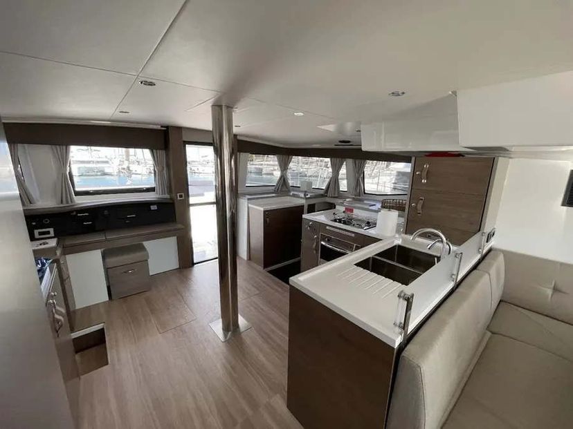 Bali Catamarans 4.8  SEA PEARL