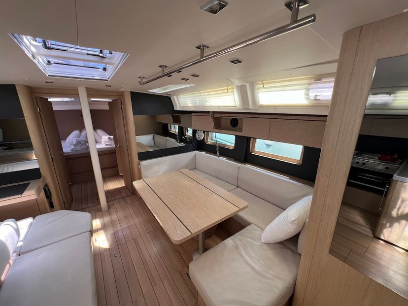 Beneteau OCEANIS 51.1 Shine