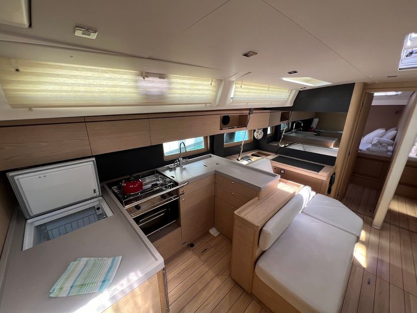 Beneteau OCEANIS 51.1 Shine