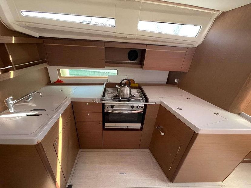 Beneteau 40 ALMA LIBRE VII