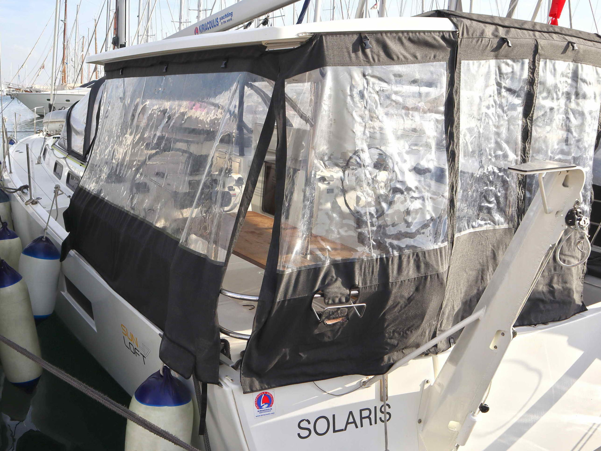 7610155680000108736_Solaris_main.jpg