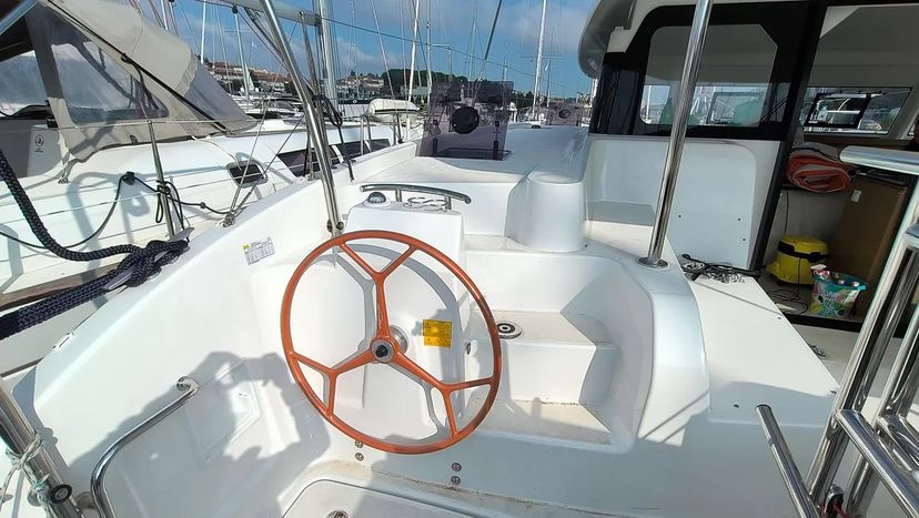 Excess Catamarans EX GINGER FIZZ V