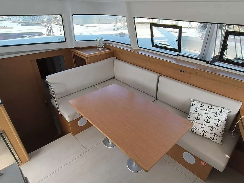 Excess Catamarans EX MINT COOLER V