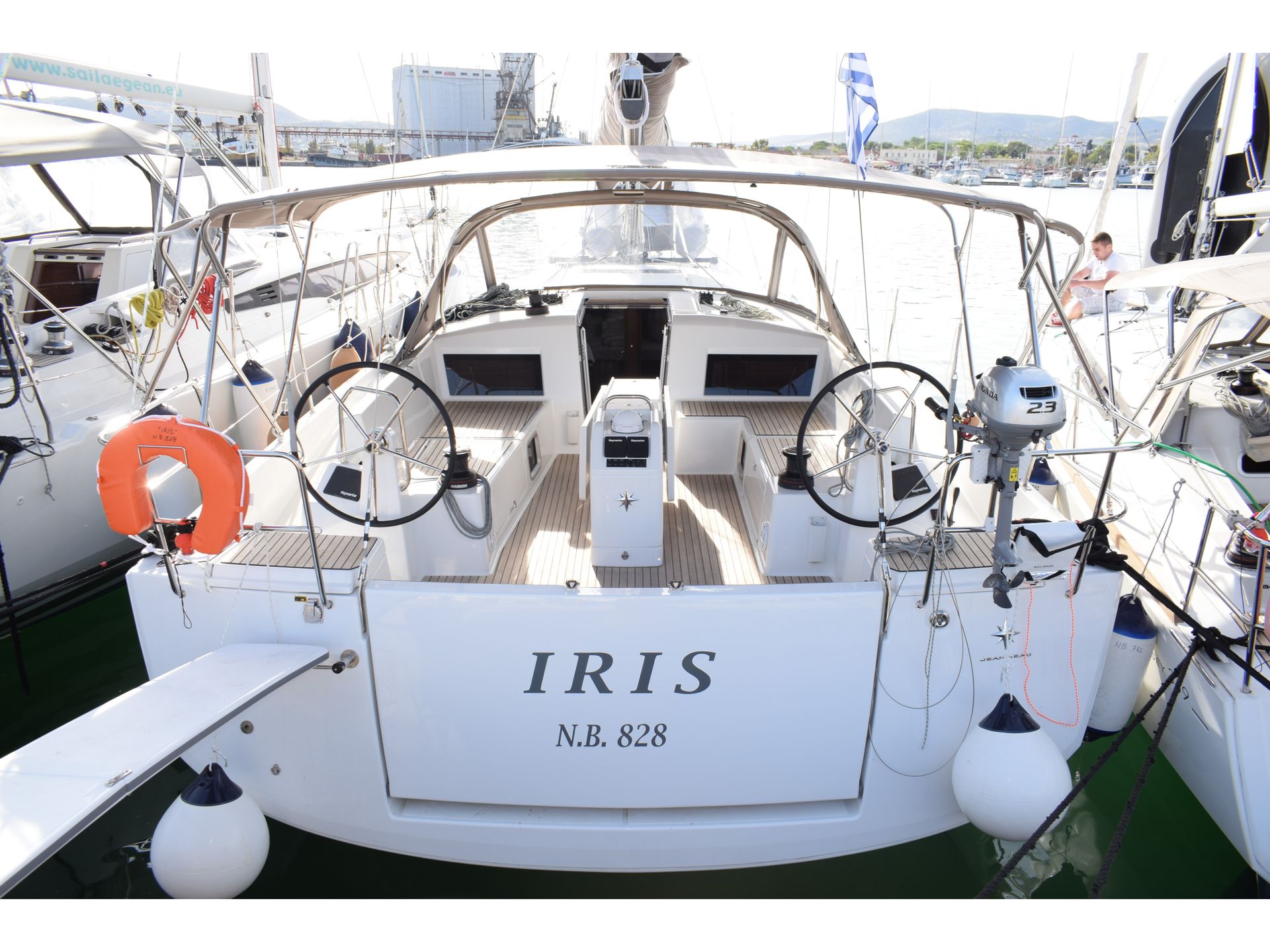 7654781212901768_JSO490-Stern%282%29.JPG