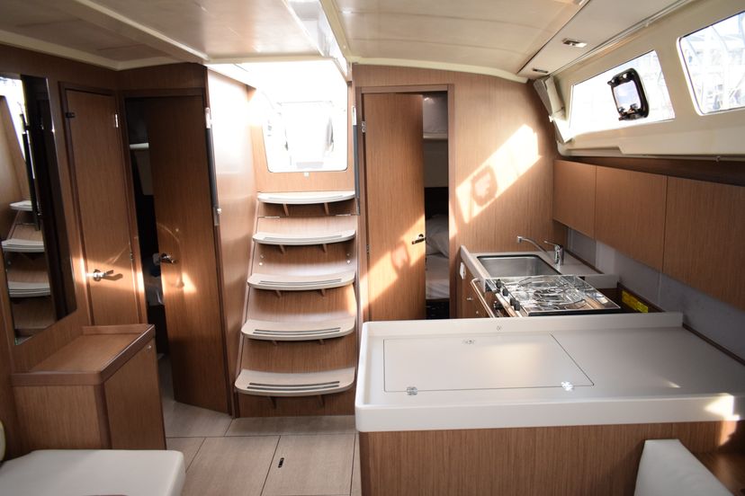 Beneteau OCEANIS 41.1 Maera