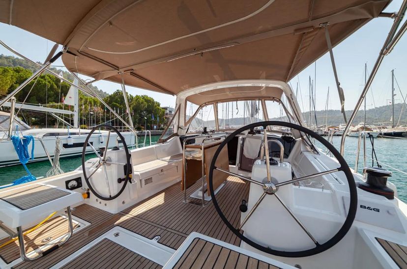 Beneteau OCEANIS 41.1 Sail Polaris