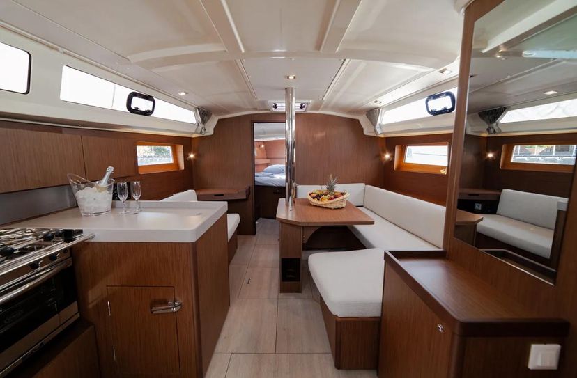 Beneteau OCEANIS 41.1 Sail Polaris
