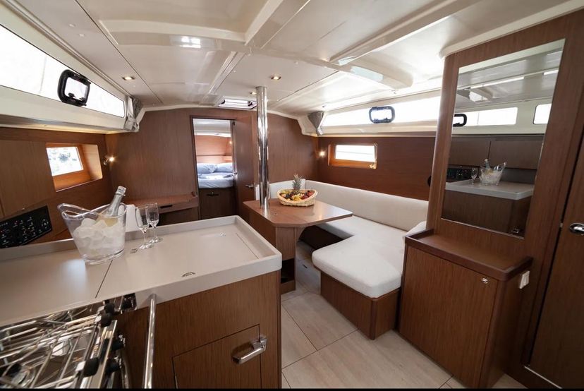 Beneteau OCEANIS 41.1 Sail Polaris
