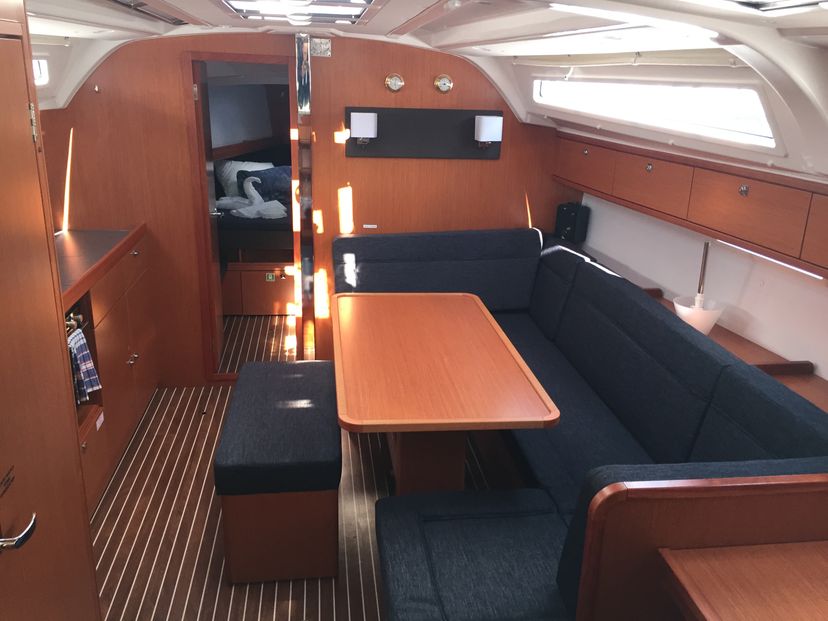 Bavaria Yachtbau CRUISER 41 S/Y Cecilia