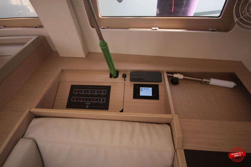 Beneteau OCEANIS 51.1 ORSA 4 - Water maker, Solar Panel