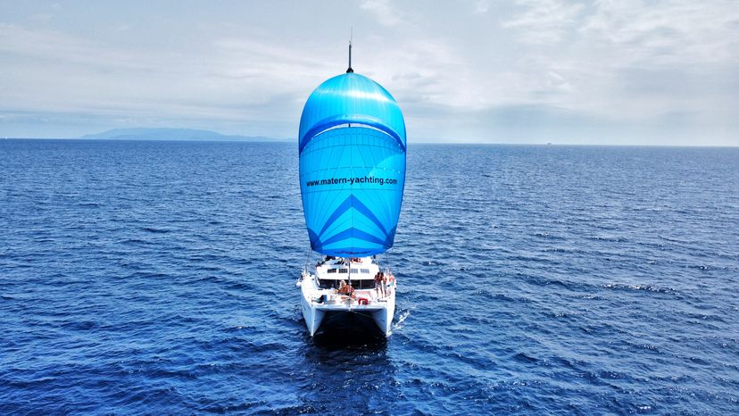 Bali Catamarans 4.1 Iris
