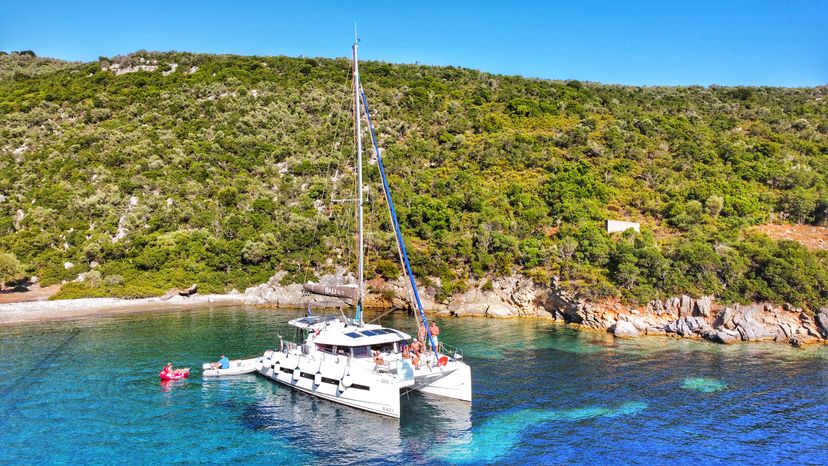 Bali Catamarans 4.1 Iris