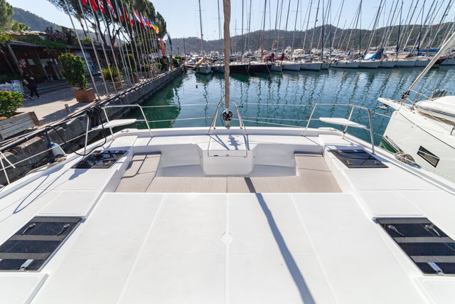 Bali Catamarans CATSPACE Sail Solaris