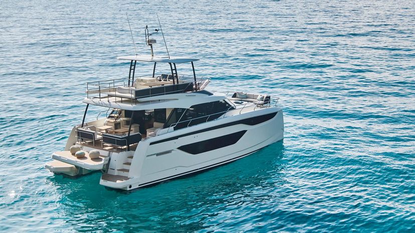 Prestige 48 Prestige M48