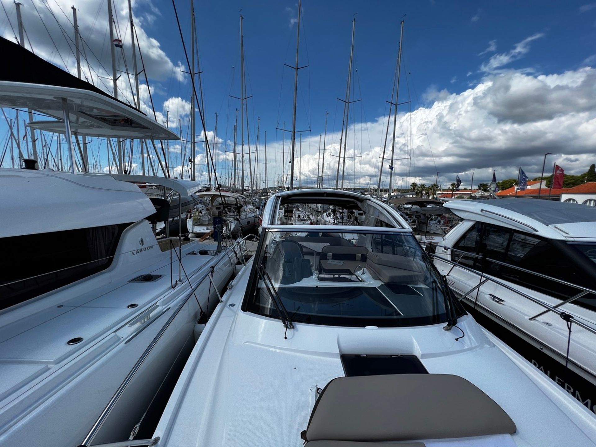 7776676060000102909_Rio_ext6.jpg