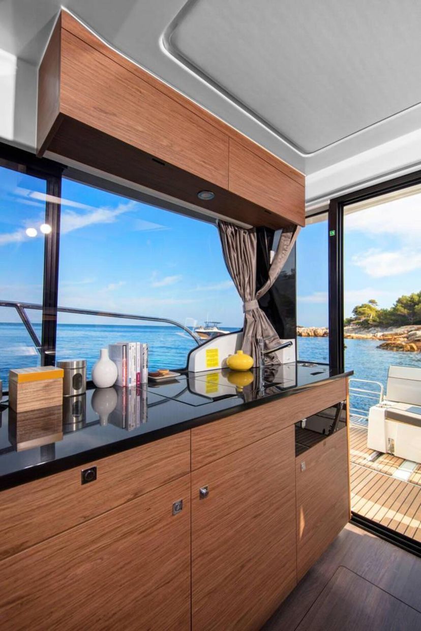 Jeanneau MERRY FISHER 1095 Blue Horizon