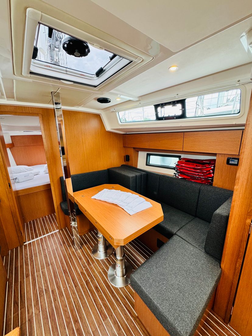 Bavaria Yachtbau 38 Mila