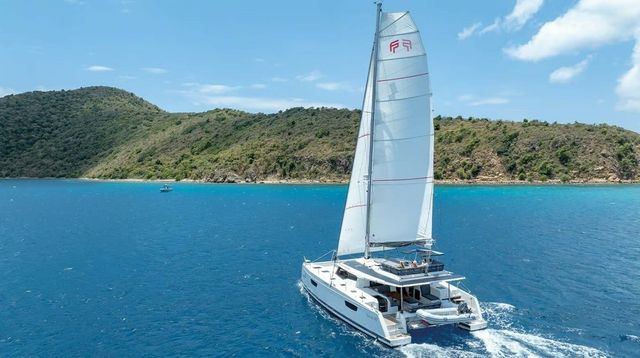 Fountaine Pajot 47 Premium +