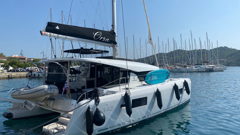 Lagoon 42 ORSA (AC/Gen/W.Maker