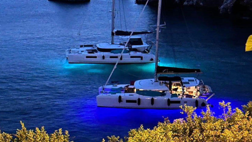 Lagoon 42 ORSA (AC/Gen/W.Maker