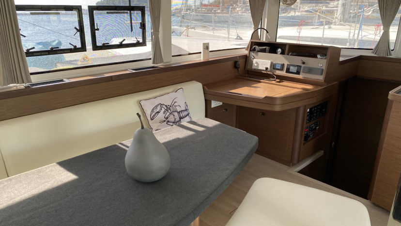 Lagoon 42 ORSA (AC/Gen/W.Maker