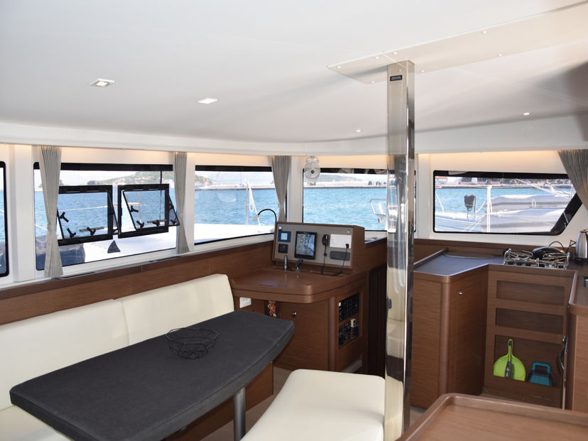 Lagoon 42 Kit Cat