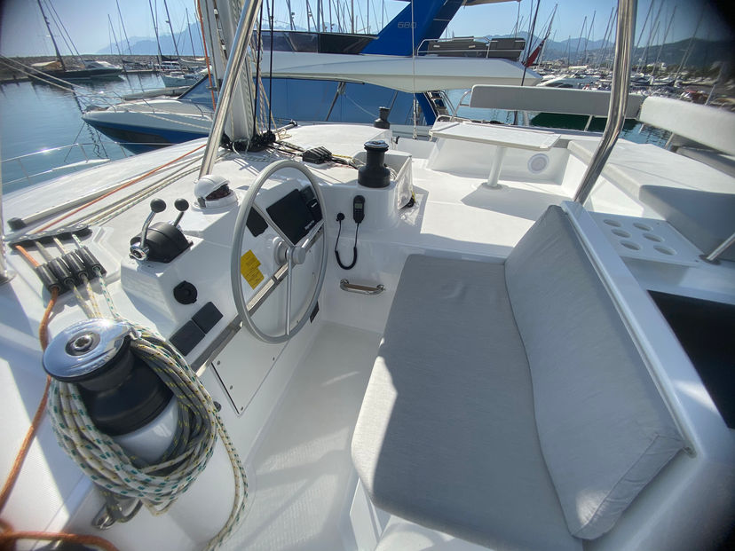 Bali Catamarans 4.4 Archè