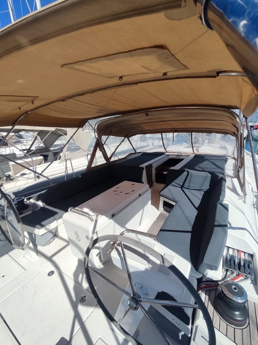 Beneteau OCEANIS 51.1 Dima II