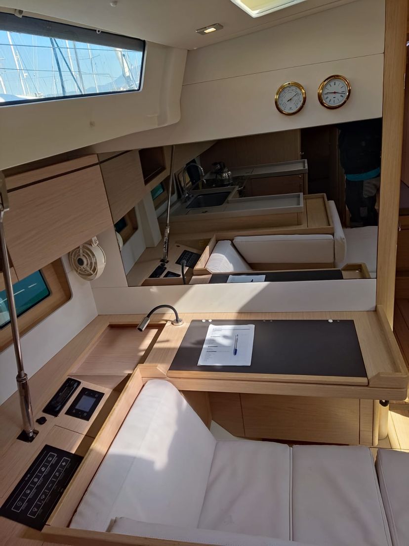 Beneteau OCEANIS 51.1 Dima II