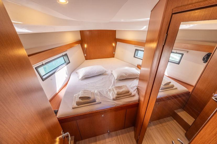 Bavaria Yachtbau C42 Arian