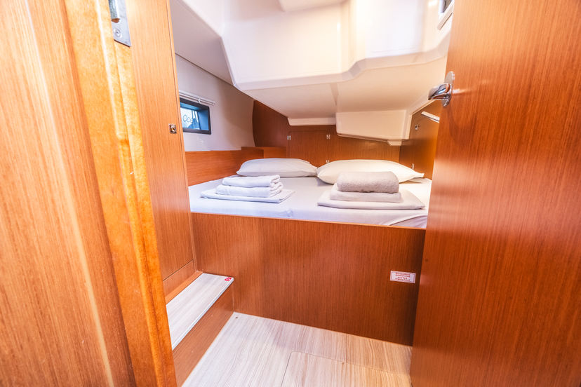 Bavaria Yachtbau C42 Arian