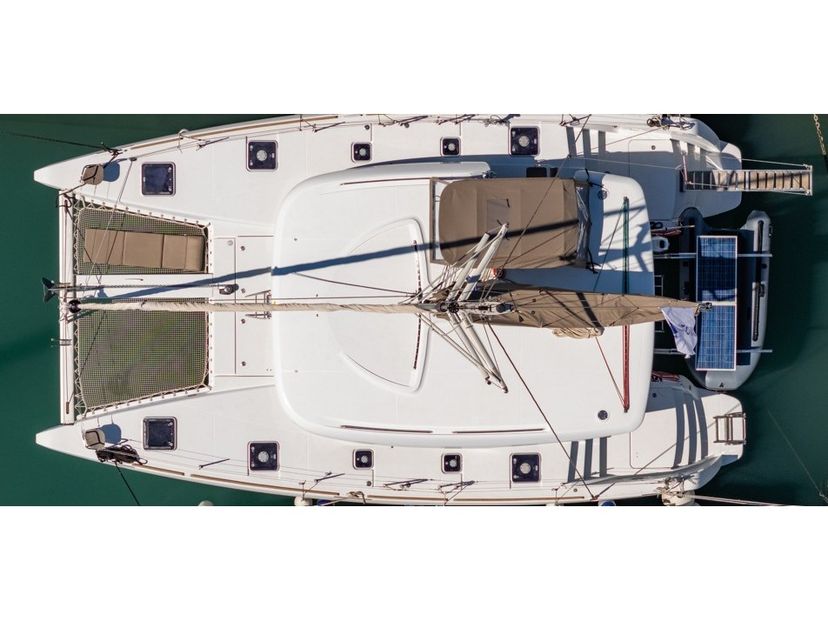Lagoon 39 Deep Blue